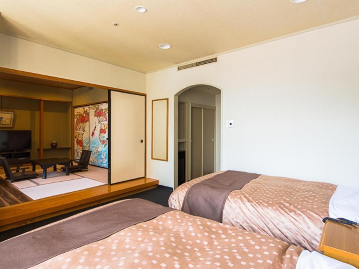 Livemax Resort Kaga Yamashiro Eksteriør bilde
